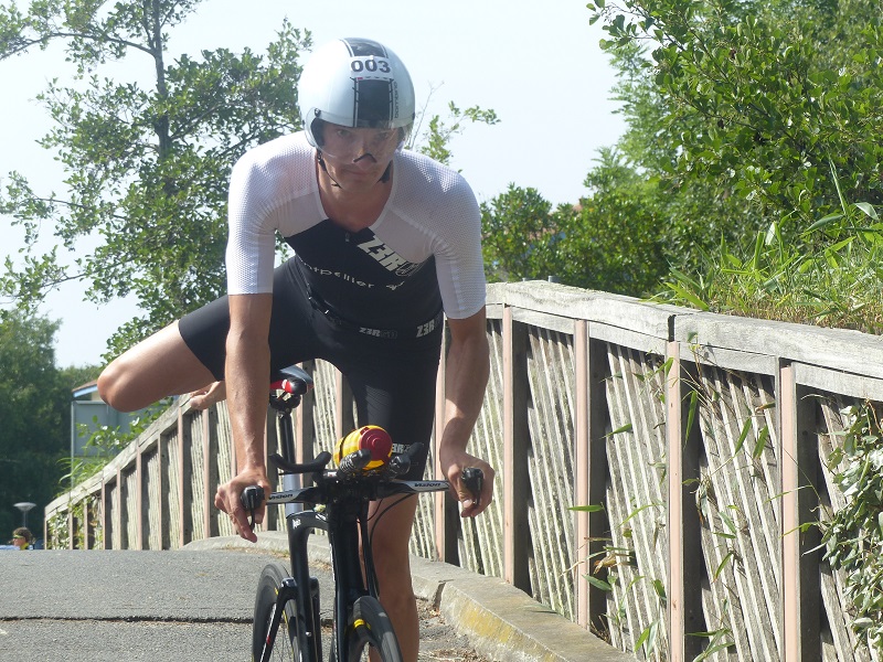 Arthur Horseau à la descente du vélo